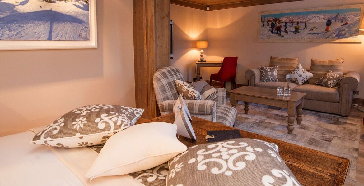 Chalet in the Heart of Courchevel 1850 -of Pure Bliss