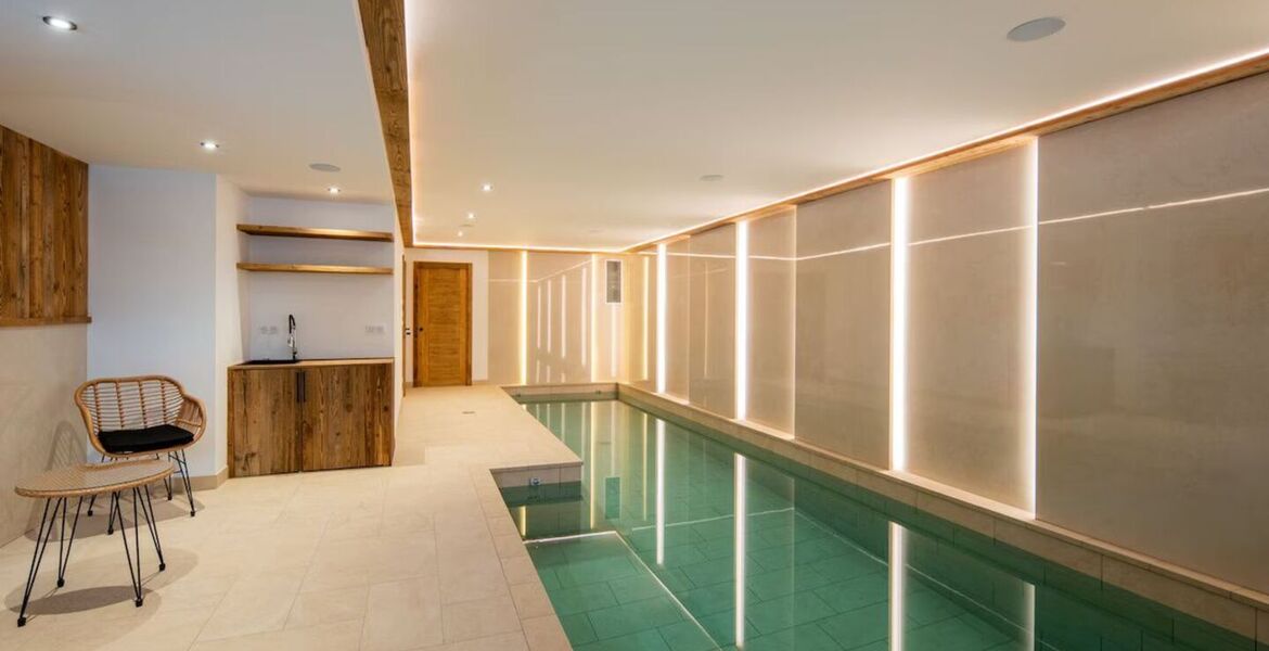 Se alquila un chalet familiar con piscina en Courchevel 1300