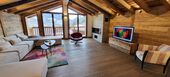 A family chalet with swimming pool in Courchevel-Le Praz 