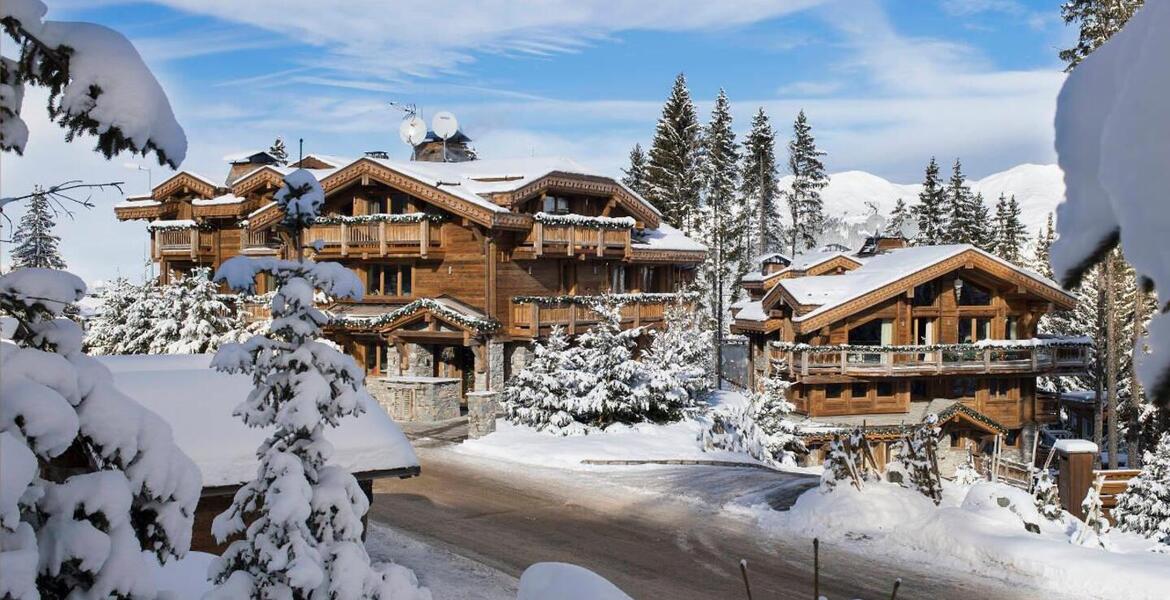 Chalet à Courchevel 1850 8 suites de 35-60m2 pour un maximum