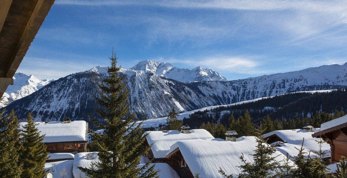 Chalet in the Heart of Courchevel 1850 -of Pure Bliss