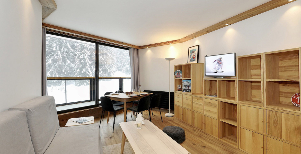 Courchevel 1850 direct access to a snow front 