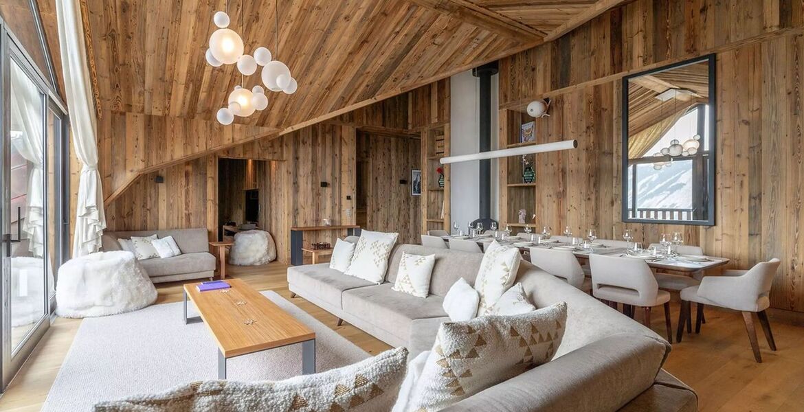 Luxury Ski-in/Ski-out Penthouse Chalet in Courchevel 1850