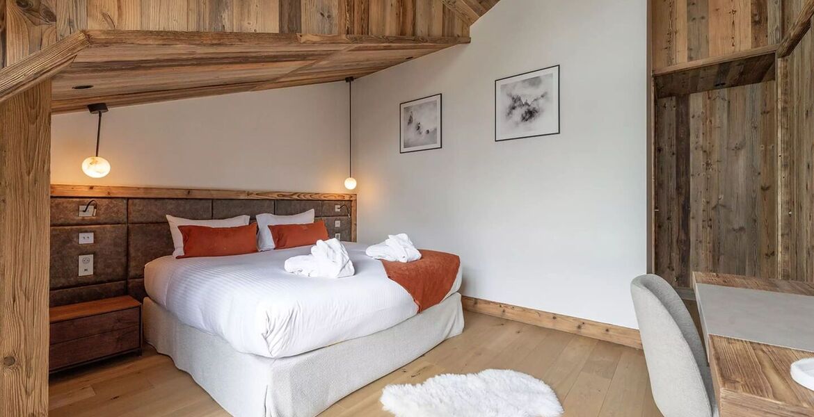 Luxury Ski-in/Ski-out Penthouse Chalet in Courchevel 1850