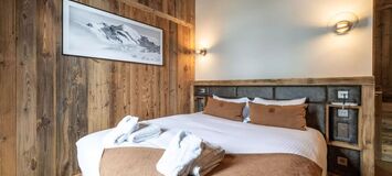 Luxury Ski-in/Ski-out Penthouse Chalet in Courchevel 1850