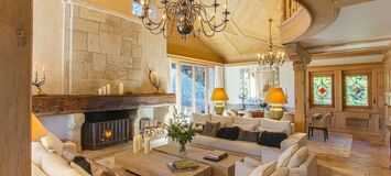 Ski-in/Ski-out Luxury Chalet in Courchevel 1850