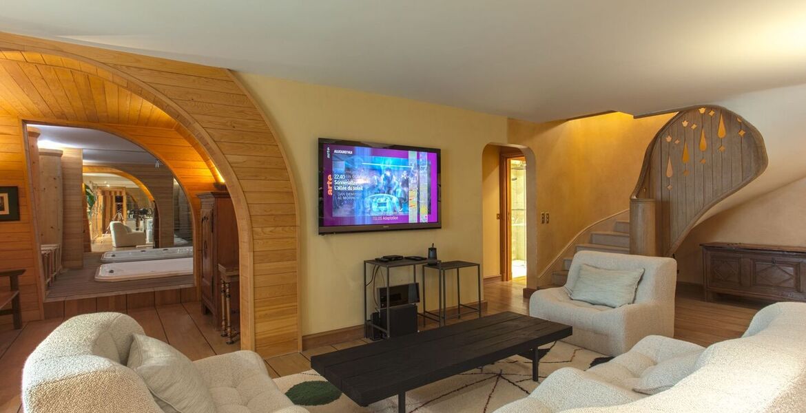 Ski-in/Ski-out Luxury Chalet in Courchevel 1850