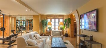 Ski-in/Ski-out Luxury Chalet in Courchevel 1850