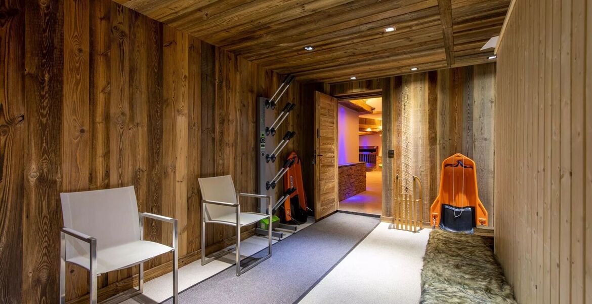 Chalet  Courchevel 1850, French Alps, France 10 guests · 5 b