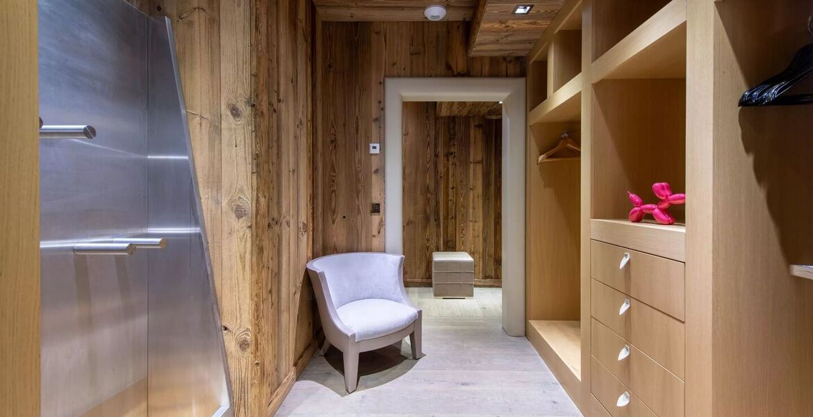 Chalet  Courchevel 1850, French Alps, France 10 guests · 5 b