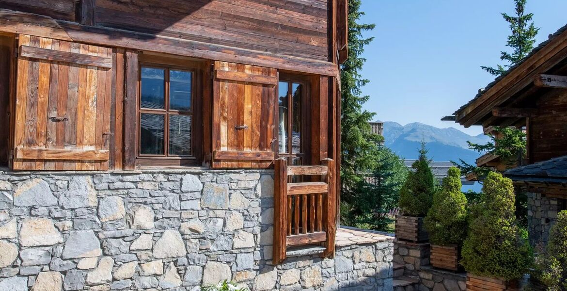 Chalet  Courchevel 1850, French Alps, France 10 guests · 5 b