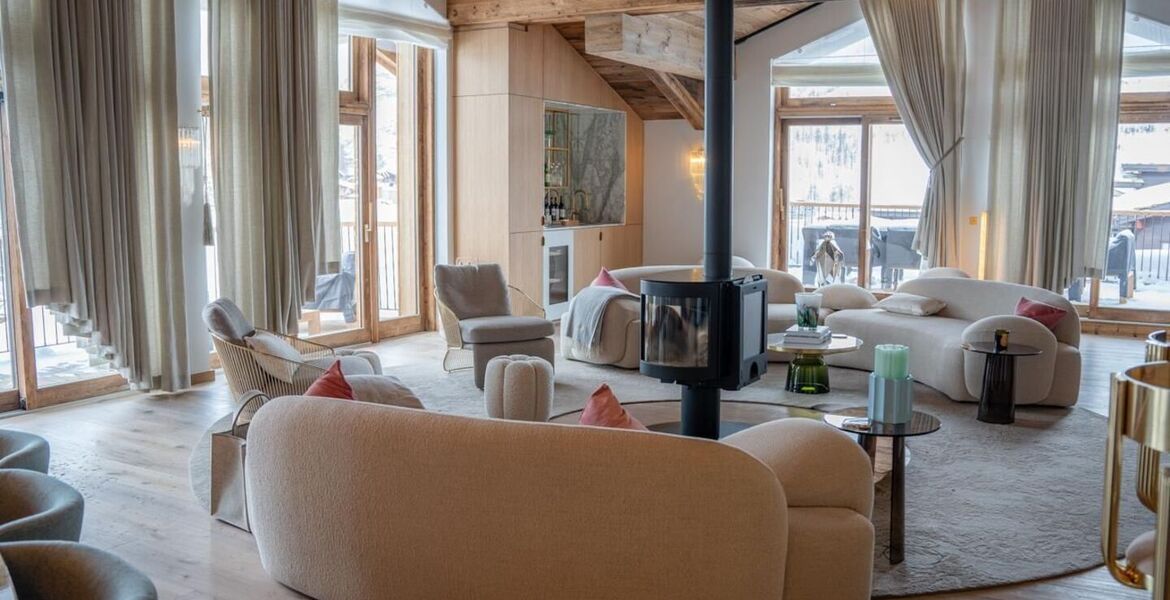 Triplex penthouse for rent in Val d'Isere