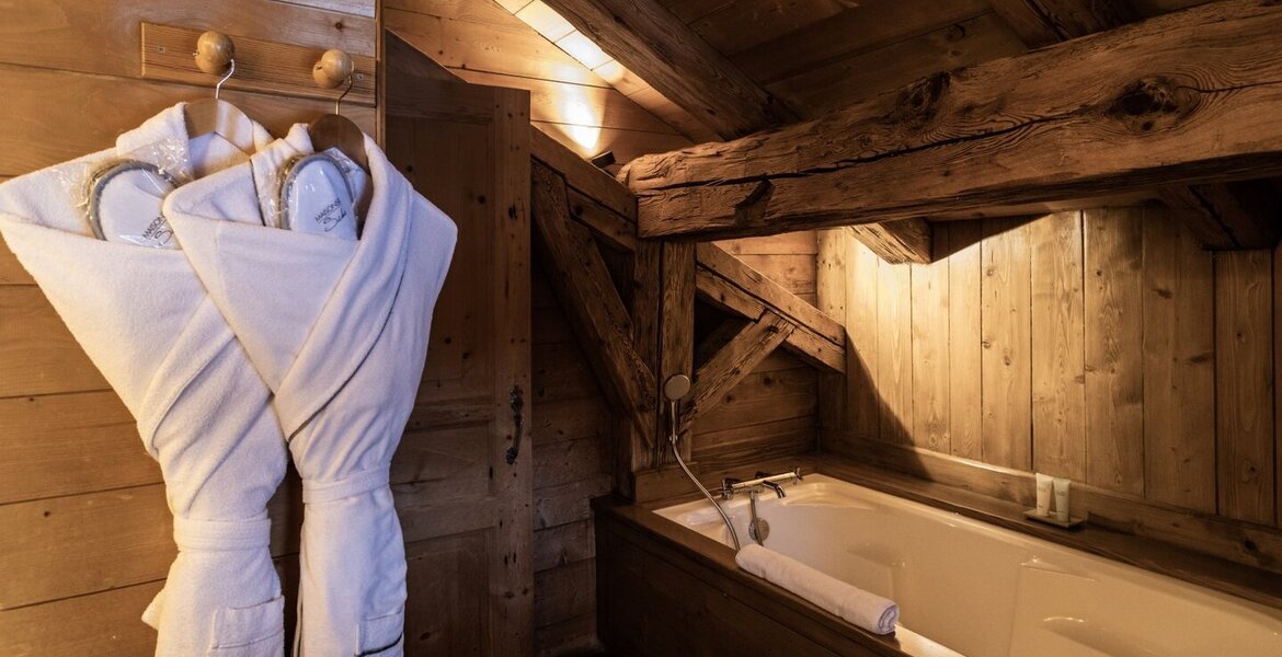 Chalet de luxe à Megève avec bain nordique et sauna