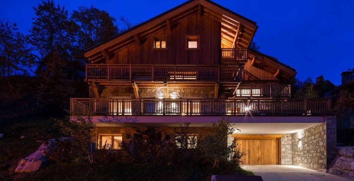 Chalet de luxe à Méribel avec vue imprenable et jacuzzi