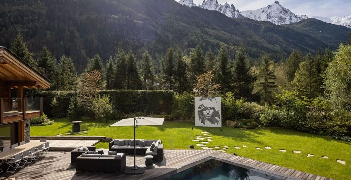 Luxury Chalet in Praz de Chamonix with Mont Blanc Views