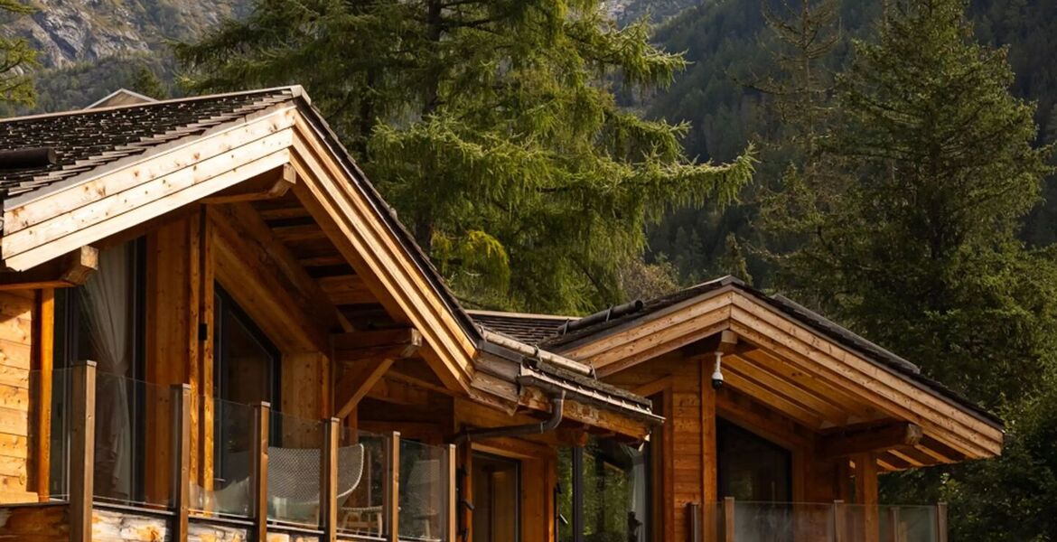 Luxury Chalet in Praz de Chamonix with Mont Blanc Views