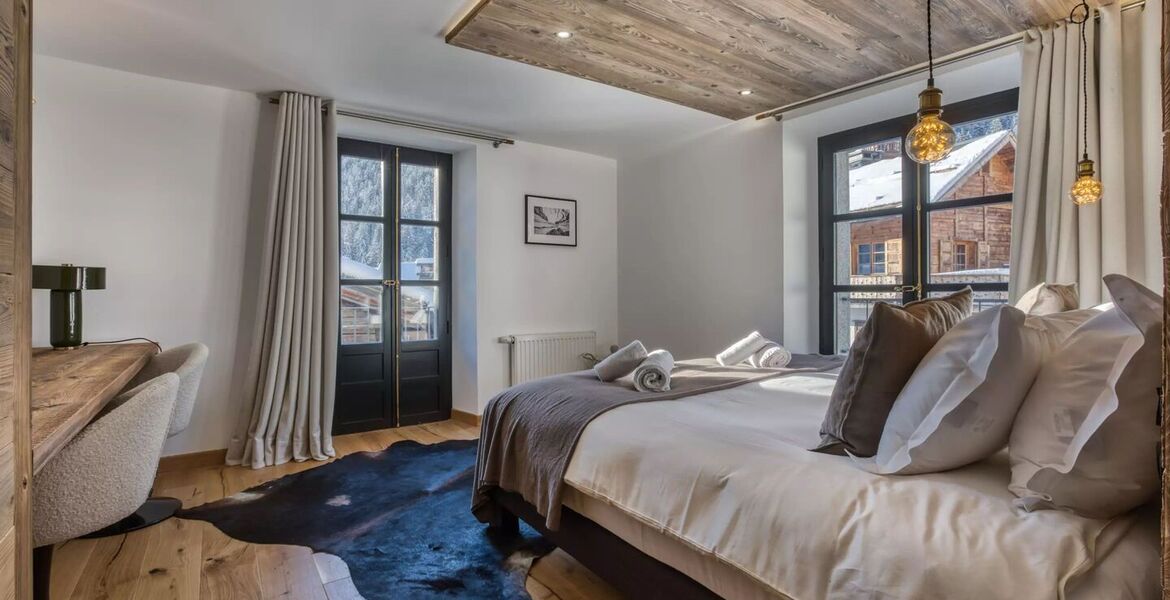 Luxury Chalet in Argentière with Stunning Mountain Views