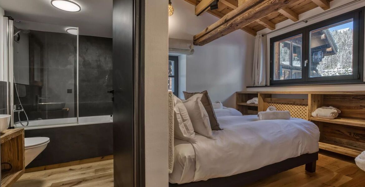 Luxury Chalet in Argentière with Stunning Mountain Views