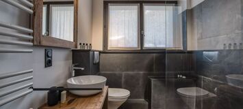 Luxury Chalet in Argentière with Stunning Mountain Views