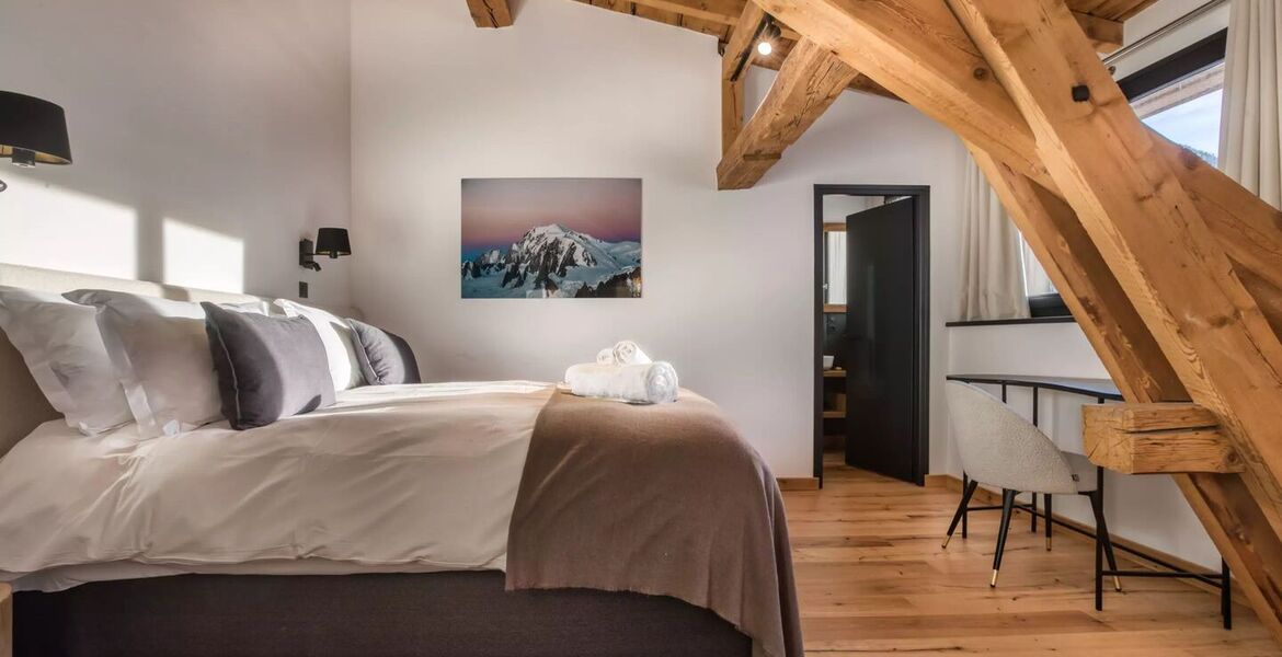 Luxury Chalet in Argentière with Stunning Mountain Views