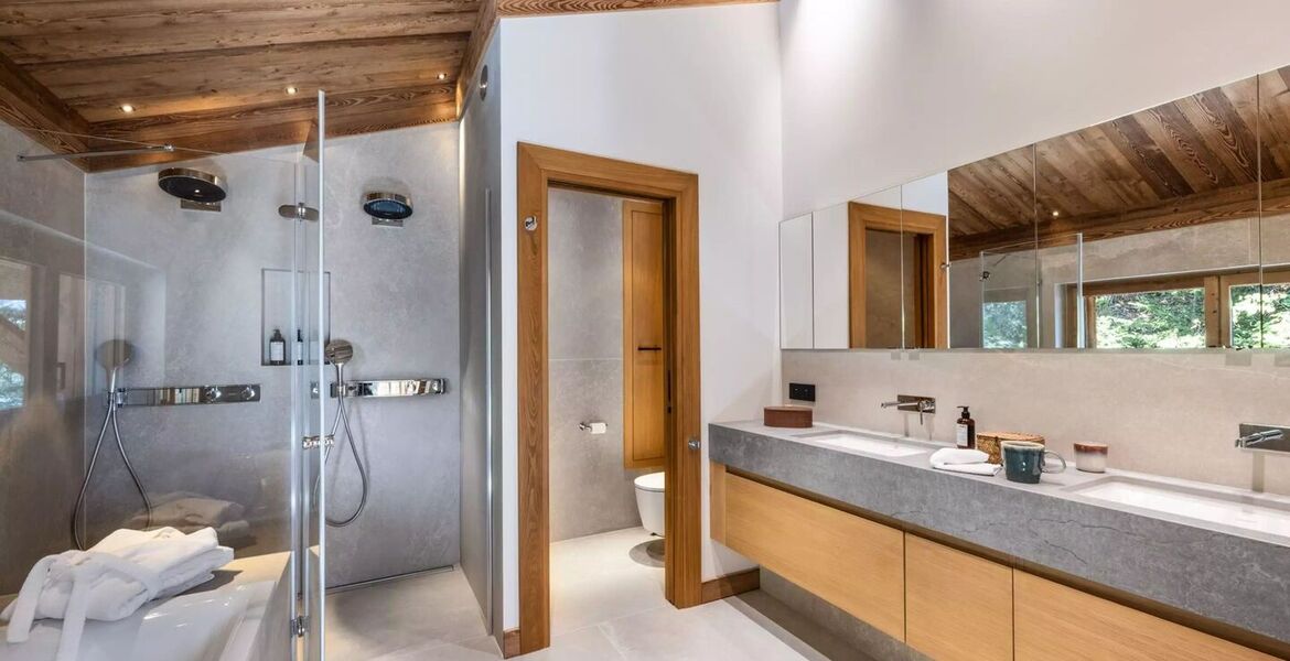 Luxury Chalet in Chamonix with Breathtaking Mountain Views