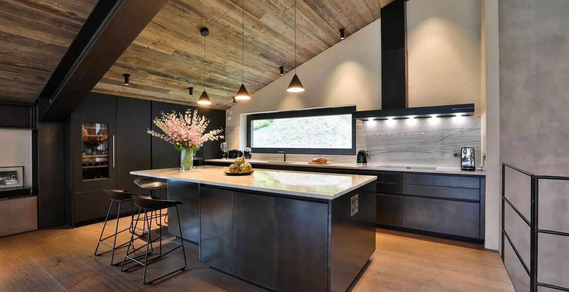 Luxury Chalet in Chamonix with Breathtaking Alpine Views