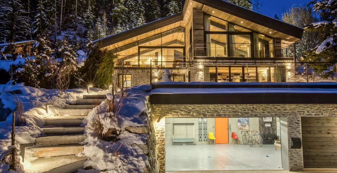 Luxury Chalet in Chamonix with Breathtaking Alpine Views