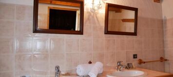 2 bedroom apartment with balcony