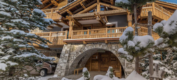 Unique chalet for rent in Val d’Isère with 500m2 