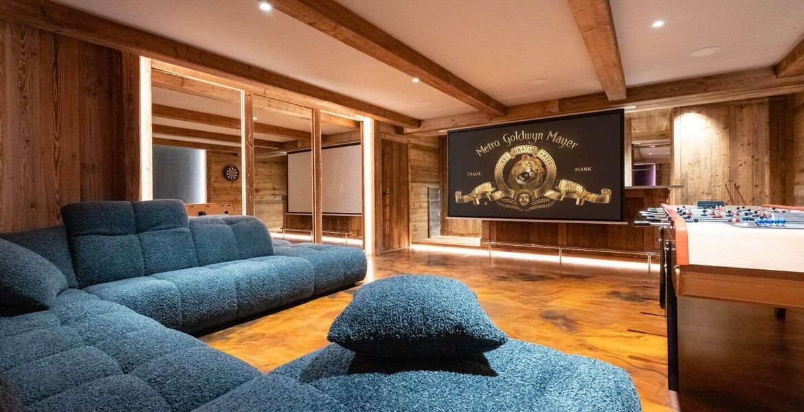 Brand New Luxury Chalet in Méribel with Spa