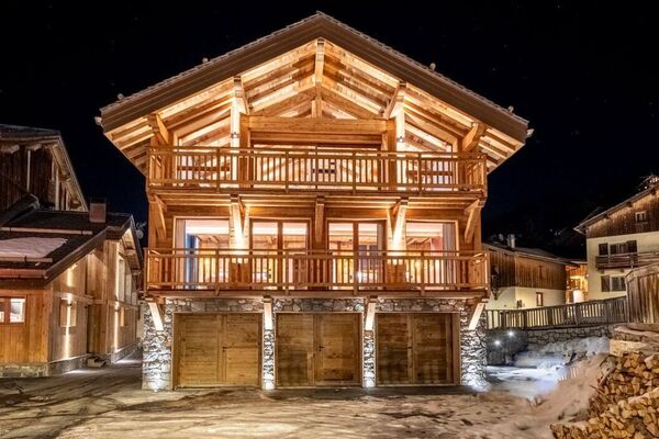 Nouveau Chalet de Luxe à Méribel avec Spa
