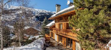 Luxury Chalet with Alpine Charm in Méribel Village