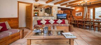 Traditional Savoyard Chalet with Cosy Log Cabin Feel
