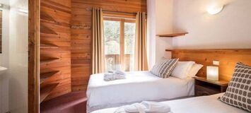 Traditional Savoyard Chalet with Cosy Log Cabin Feel