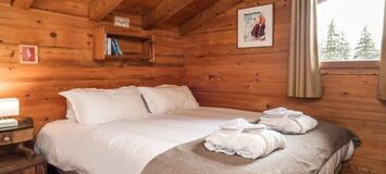 Traditional Savoyard Chalet with Cosy Log Cabin Feel