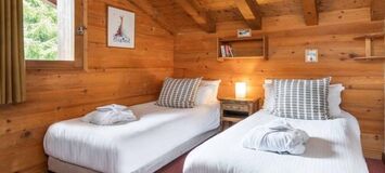 Traditional Savoyard Chalet with Cosy Log Cabin Feel