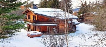 Traditional Savoyard Chalet with Cosy Log Cabin Feel