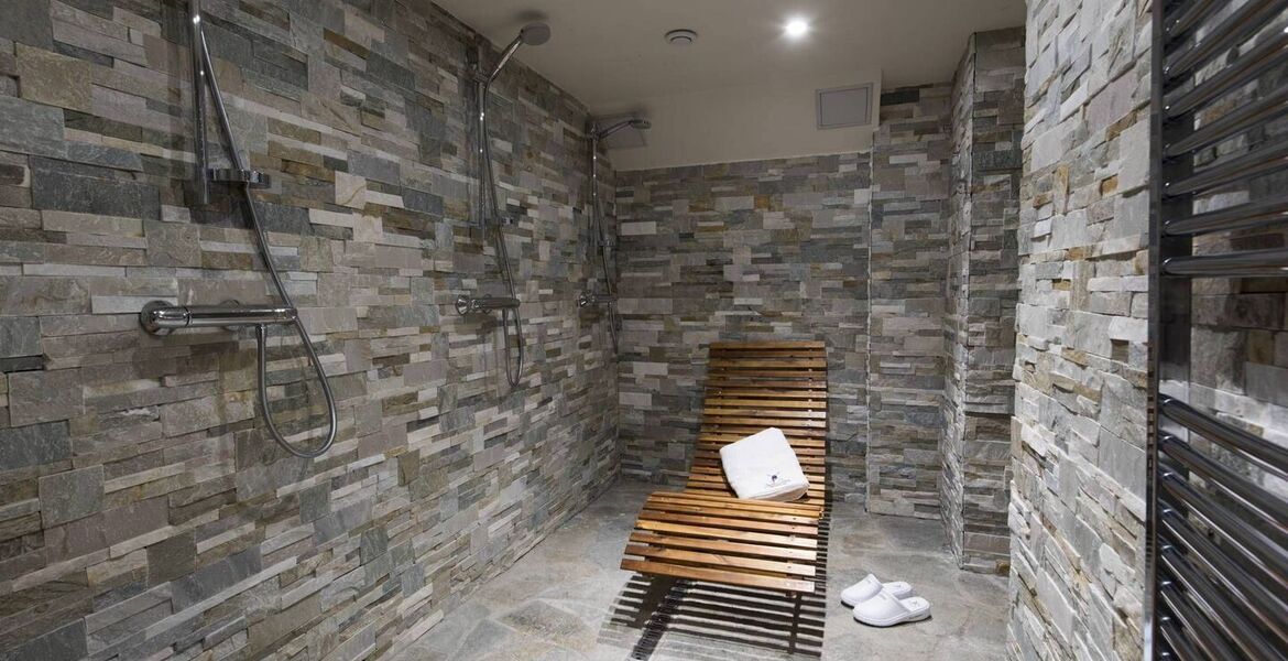 Suite exclusiva con terraza panorámica en Courchevel 1850