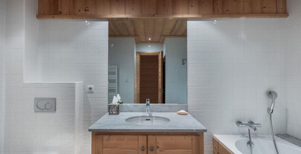 Chalet for rent in Meribel