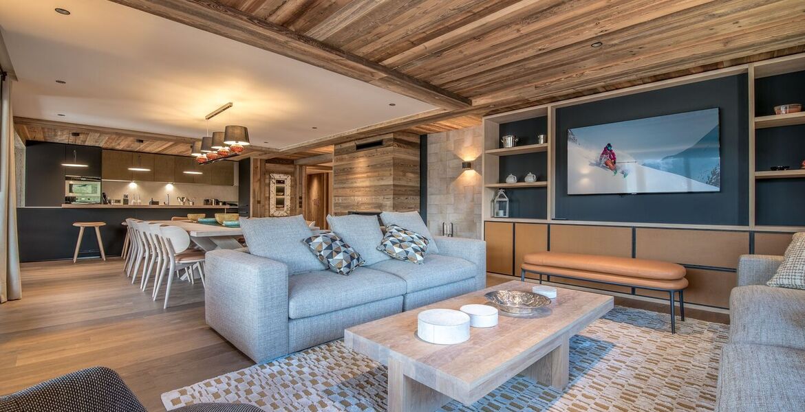 Luxurious Alpine Apartment with Ski-In/Ski-Out Access