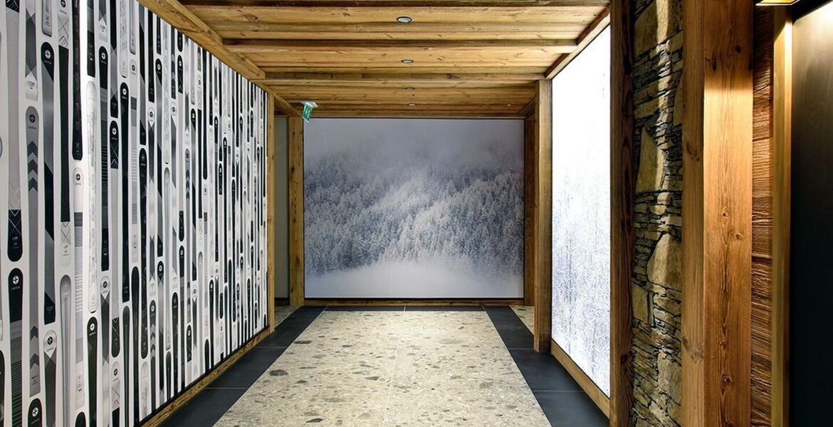Luxurious Alpine Apartment with Ski-In/Ski-Out Access