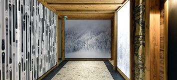Luxurious Alpine Apartment with Ski-In/Ski-Out Access