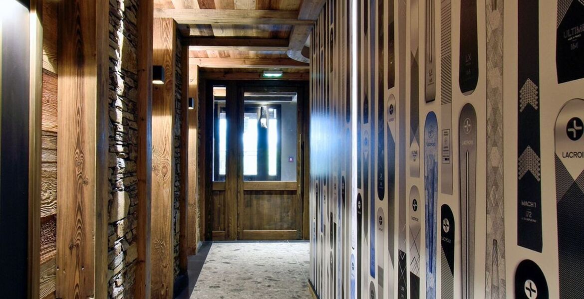 Luxurious Alpine Apartment with Ski-In/Ski-Out Access