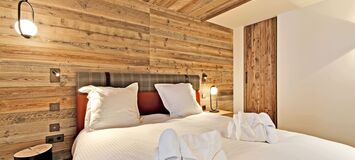 Luxurious Alpine Apartment with Ski-In/Ski-Out Access