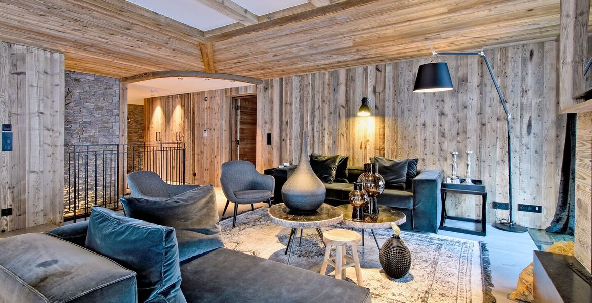 A Luxurious Alpine Retreat with a Massive Terrace