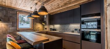 A Luxurious Alpine Retreat with a Massive Terrace