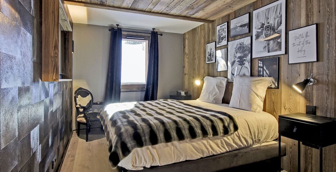 A Luxurious Alpine Retreat with a Massive Terrace