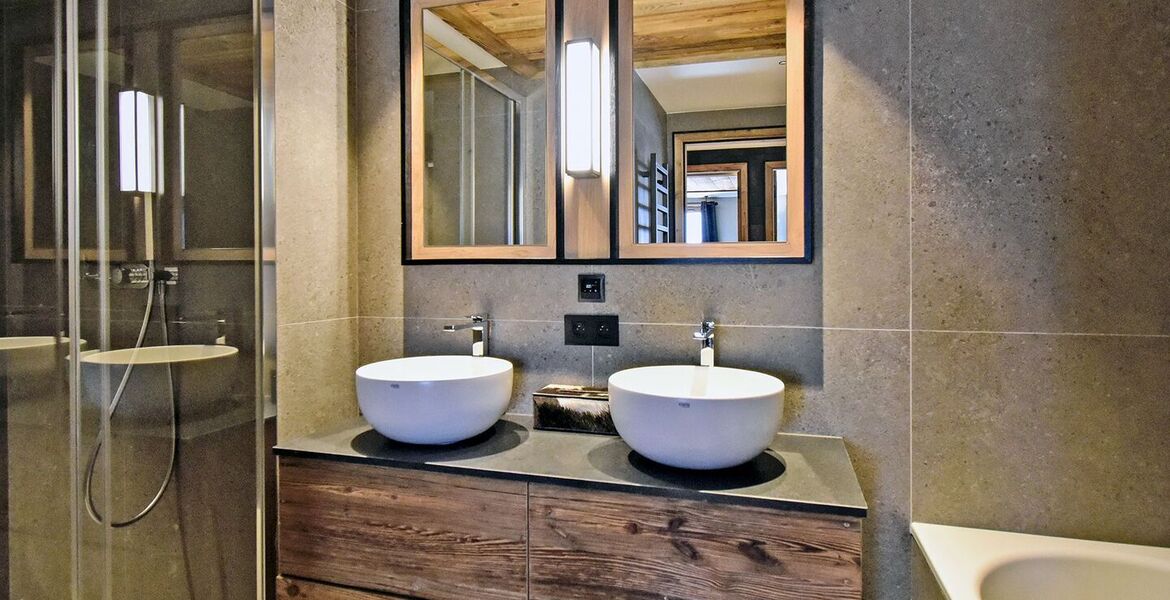 A Luxurious Alpine Retreat with a Massive Terrace