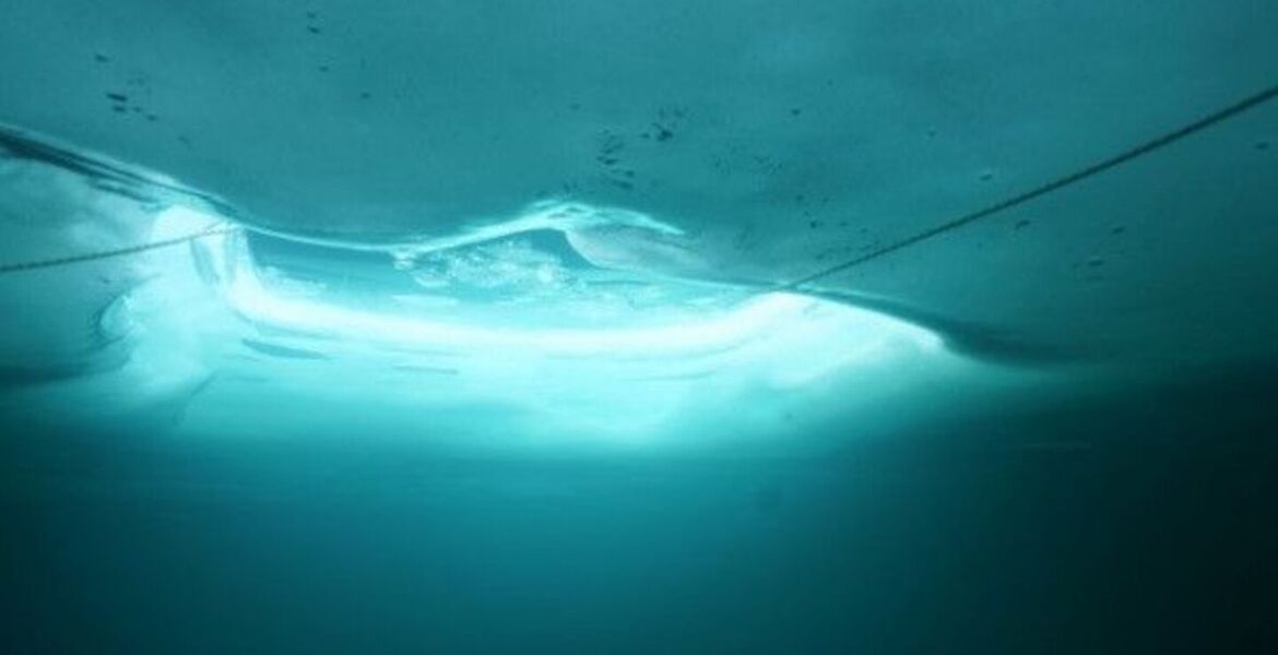 Ice diving
