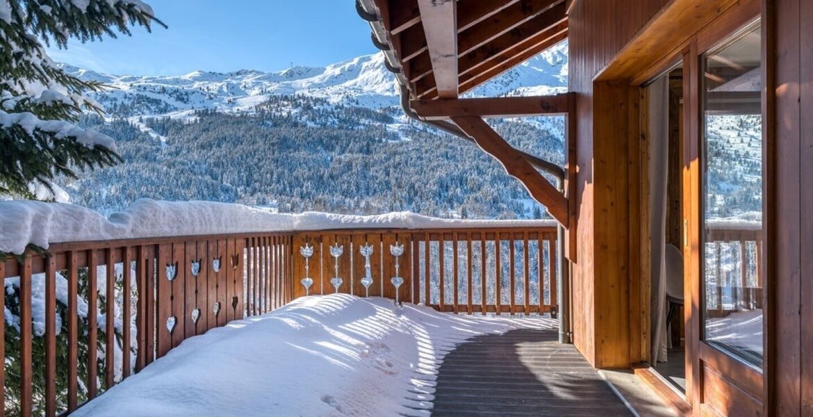 Luxury Chalet in Méribel for Rent - Sleeps 12, Ski-in/Ski-out, Christmas & New Year Availability